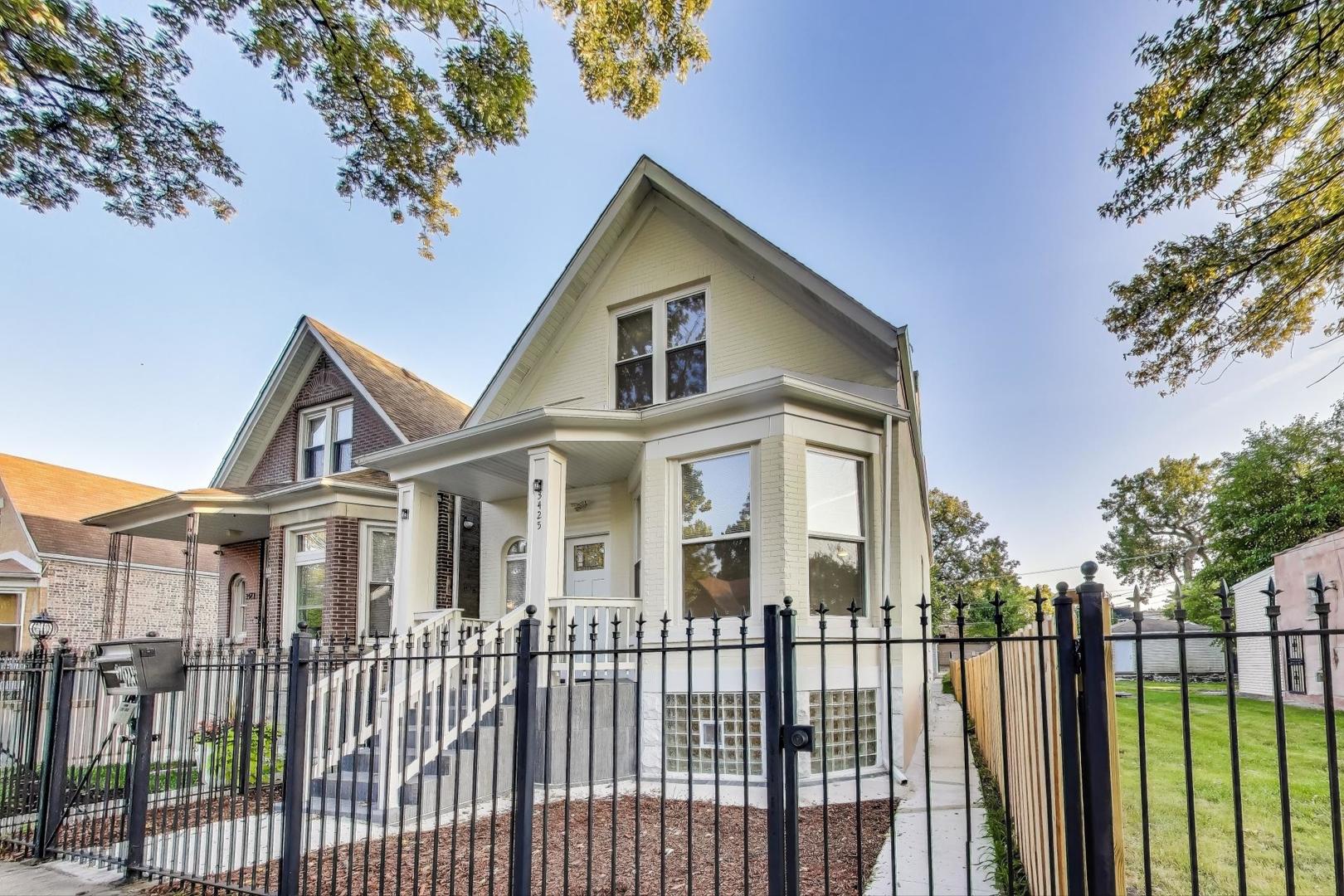 3425 W Carroll Avenue