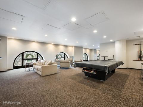 Tiny photo for 2100 N Lincoln Park West Park #5FN, Chicago, IL 60614 (MLS # 12545573)