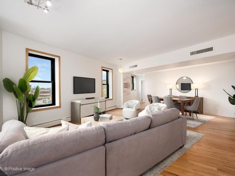 Tiny photo for 2100 N Lincoln Park West Park #5FN, Chicago, IL 60614 (MLS # 12545573)