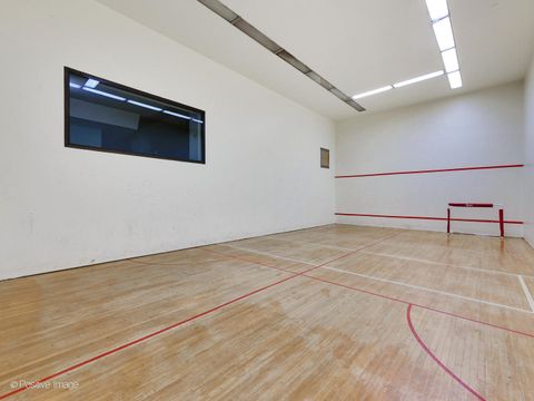 Tiny photo for 2100 N Lincoln Park West Park #5FN, Chicago, IL 60614 (MLS # 12545573)