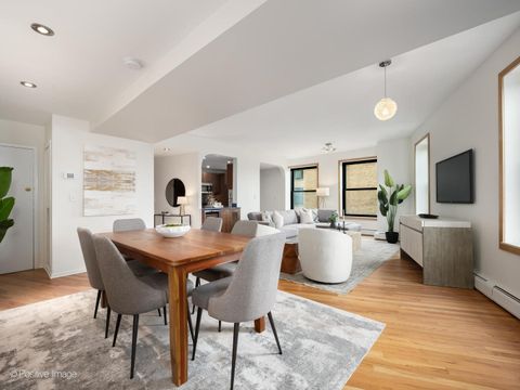 Tiny photo for 2100 N Lincoln Park West Park #5FN, Chicago, IL 60614 (MLS # 12545573)