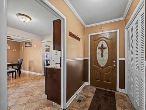 Tiny photo for 1905 Pierce Road, Hoffman Estates, IL 60169 (MLS # 12517753)