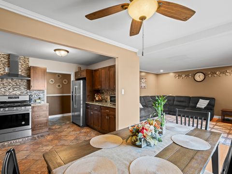 Tiny photo for 1905 Pierce Road, Hoffman Estates, IL 60169 (MLS # 12517753)