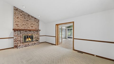 Tiny photo for 909 W Surrey Road, Addison, IL 60101 (MLS # 12642477)