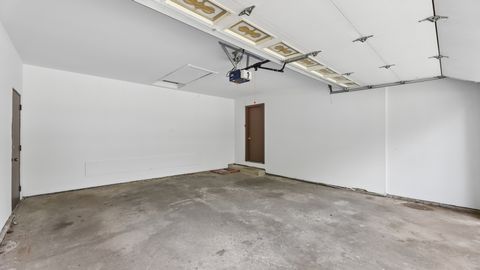 Tiny photo for 909 W Surrey Road, Addison, IL 60101 (MLS # 12642477)