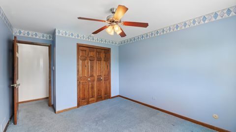 Tiny photo for 909 W Surrey Road, Addison, IL 60101 (MLS # 12642477)