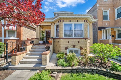 Photo of 5551 S Albany Avenue, Chicago, IL 60629 (MLS # 12624396)