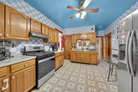 Tiny photo for 5551 S Albany Avenue, Chicago, IL 60629 (MLS # 12624396)