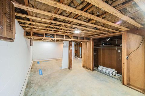 Tiny photo for 213 Dorris Dr Drive, Metropolis, IL 62960 (MLS # 100000626)