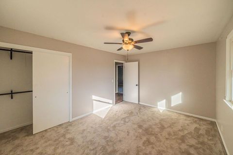 Tiny photo for 213 Dorris Dr Drive, Metropolis, IL 62960 (MLS # 100000626)