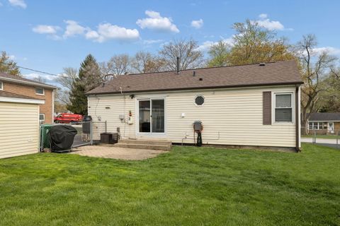 Tiny photo for 16729 Normandy Drive, Tinley Park, IL 60477 (MLS # 12617313)