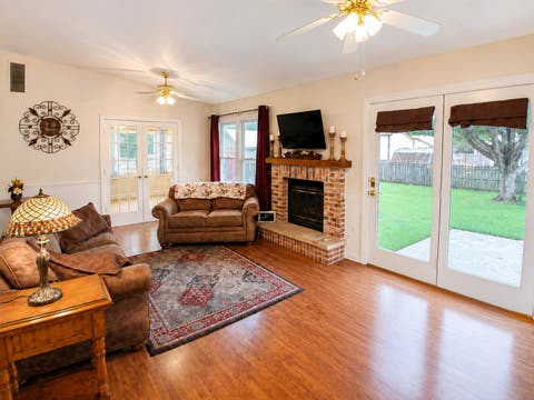 Tiny photo for 1010 Fox Run Lane, Algonquin, IL 60102 (MLS # 12739041)