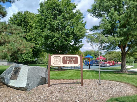Tiny photo for 1010 Fox Run Lane, Algonquin, IL 60102 (MLS # 12739041)