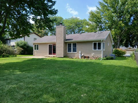 Tiny photo for 1010 Fox Run Lane, Algonquin, IL 60102 (MLS # 12739041)