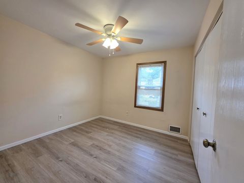 Tiny photo for 205 Auburn Court #205, St. Charles, IL 60174 (MLS # 12494960)