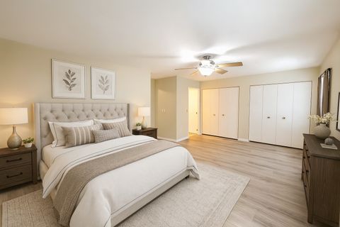 Tiny photo for 205 Auburn Court #205, St. Charles, IL 60174 (MLS # 12494960)