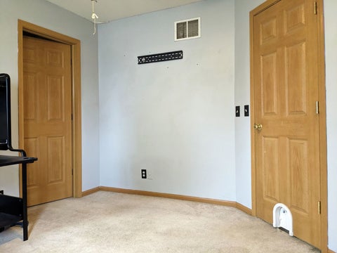 Tiny photo for 205 S Hossack Street, Seneca, IL 61360 (MLS # 12682018)