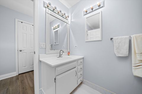 Tiny photo for 136 Wolcott Court #O2, Schaumburg, IL 60193 (MLS # 12492091)