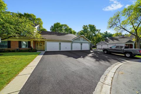 Tiny photo for 136 Wolcott Court #O2, Schaumburg, IL 60193 (MLS # 12492091)