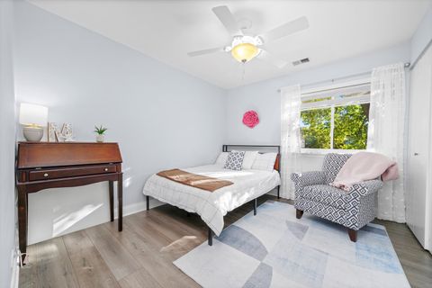 Tiny photo for 136 Wolcott Court #O2, Schaumburg, IL 60193 (MLS # 12492091)