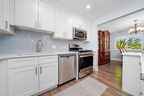 Tiny photo for 136 Wolcott Court #O2, Schaumburg, IL 60193 (MLS # 12492091)