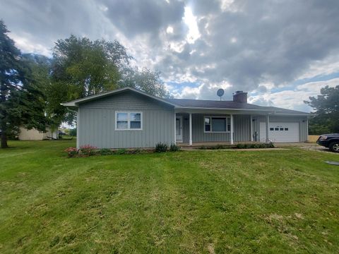 Tiny photo for 38w715 Huntley Road, West Dundee, IL 60118 (MLS # 12556675)