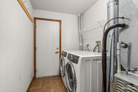 Tiny photo for 124 W Park Avenue #D, Sugar Grove, IL 60554 (MLS # 11939276)