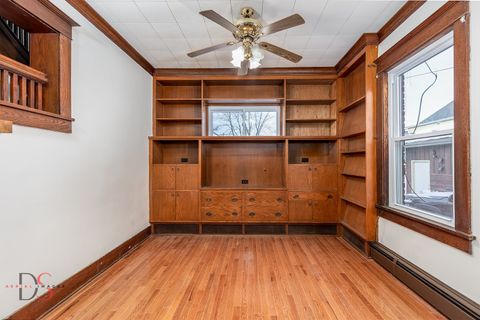 Tiny photo for 108 W Wilson Street, Streator, IL 61364 (MLS # 12565911)