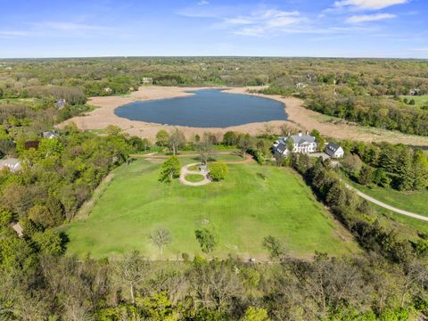 Photo of 241 Otis Road, Barrington Hills, IL 60010 (MLS # 12689898)