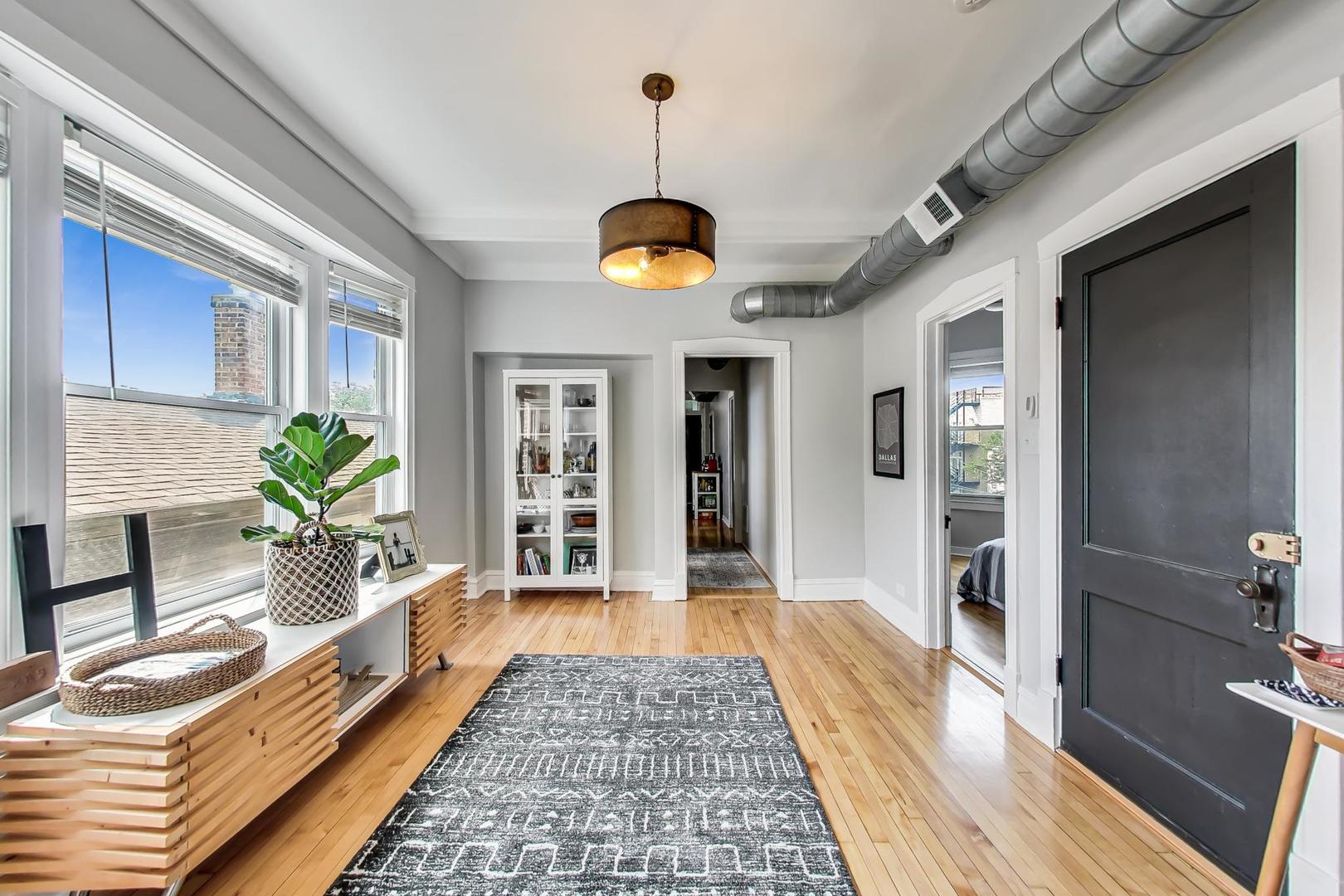 2145 W Thomas Street 3