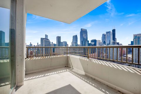 Tiny photo for 501 N Clinton Street #3203, Chicago, IL 60654 (MLS # 12627108)