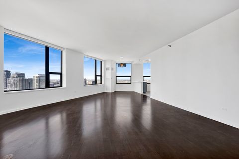 Tiny photo for 501 N Clinton Street #3203, Chicago, IL 60654 (MLS # 12627108)