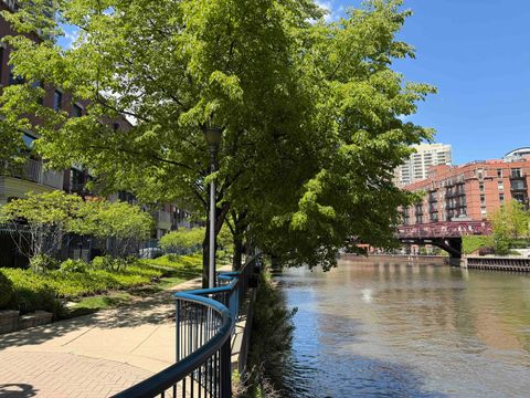 Tiny photo for 501 N Clinton Street #3203, Chicago, IL 60654 (MLS # 12627108)