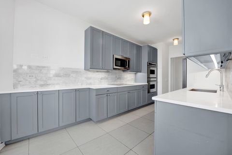 Tiny photo for 501 N Clinton Street #3203, Chicago, IL 60654 (MLS # 12627108)
