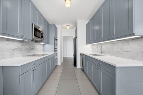 Tiny photo for 501 N Clinton Street #3203, Chicago, IL 60654 (MLS # 12627108)