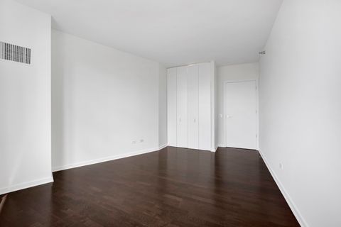 Tiny photo for 501 N Clinton Street #3203, Chicago, IL 60654 (MLS # 12627108)