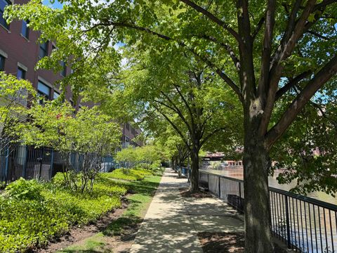 Tiny photo for 501 N Clinton Street #3203, Chicago, IL 60654 (MLS # 12627108)