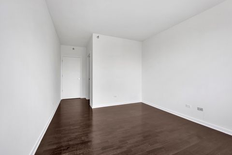 Tiny photo for 501 N Clinton Street #3203, Chicago, IL 60654 (MLS # 12627108)