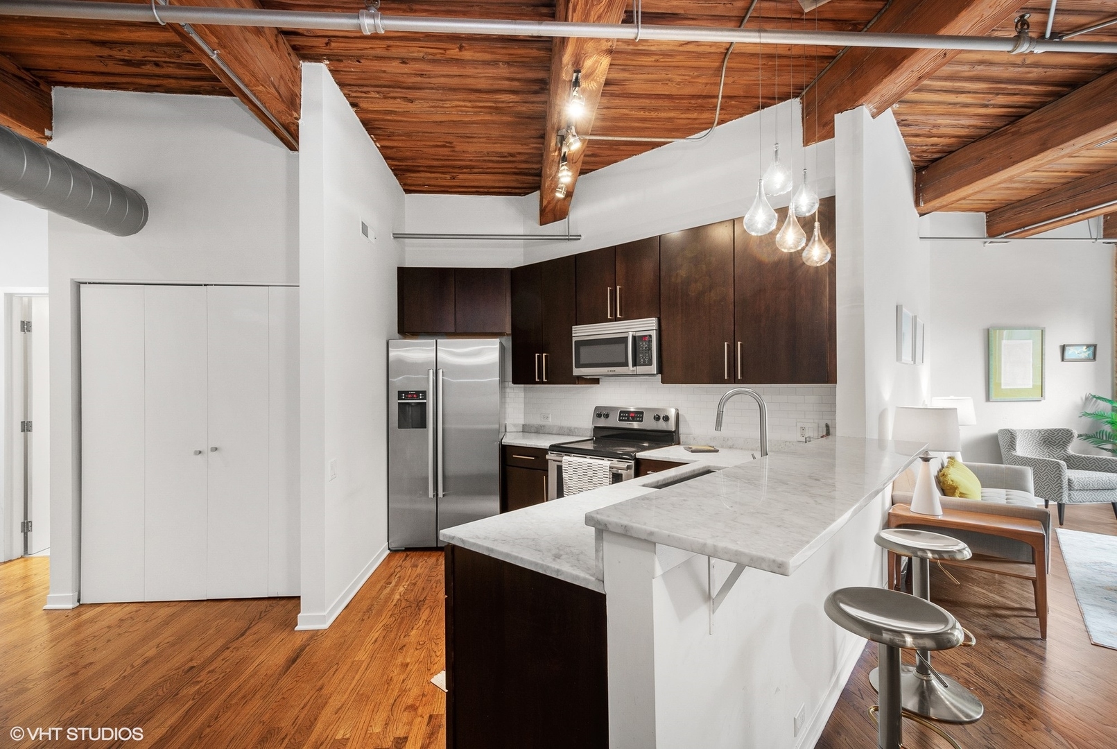 225 W Huron Street 207