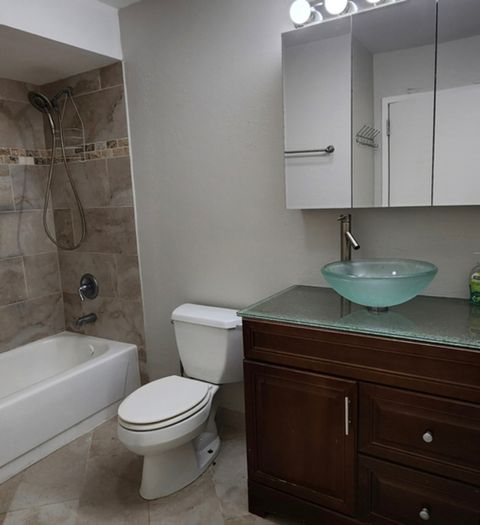 Tiny photo for 9514 Lawrence Avenue #2106, Schiller Park, IL 60176 (MLS # 12464656)