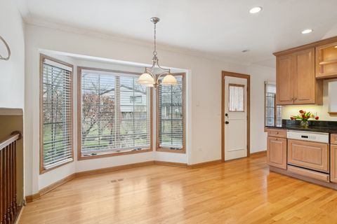 Tiny photo for 1522 E Fleming Drive N, Arlington Heights, IL 60004 (MLS # 12553731)