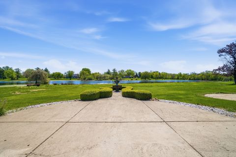 Tiny photo for 28 Windemere Lane, South Barrington, IL 60010 (MLS # 12647711)