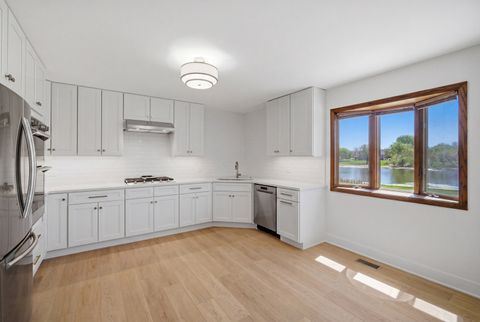 Tiny photo for 28 Windemere Lane, South Barrington, IL 60010 (MLS # 12647711)