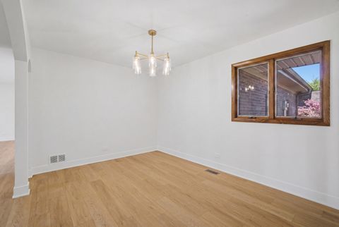 Tiny photo for 28 Windemere Lane, South Barrington, IL 60010 (MLS # 12647711)