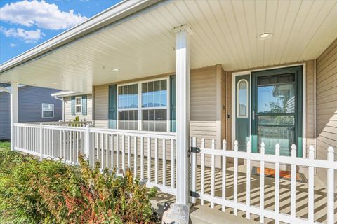 Tiny photo for 2605 N Skyline Drive, Urbana, IL 61802 (MLS # 12477832)