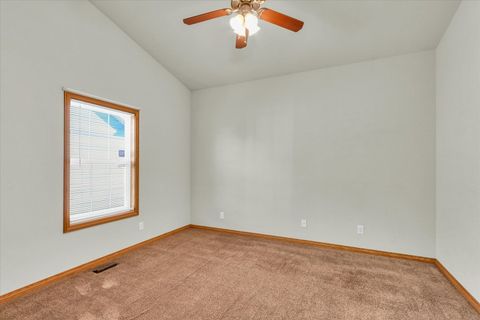 Tiny photo for 2605 N Skyline Drive, Urbana, IL 61802 (MLS # 12477832)