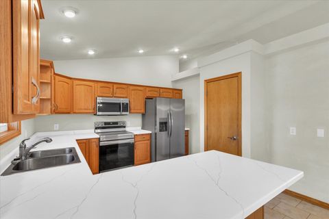 Tiny photo for 2605 N Skyline Drive, Urbana, IL 61802 (MLS # 12477832)