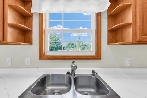 Tiny photo for 2605 N Skyline Drive, Urbana, IL 61802 (MLS # 12477832)