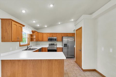 Tiny photo for 2605 N Skyline Drive, Urbana, IL 61802 (MLS # 12477832)