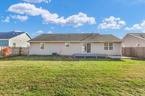 Tiny photo for 2605 N Skyline Drive, Urbana, IL 61802 (MLS # 12477832)